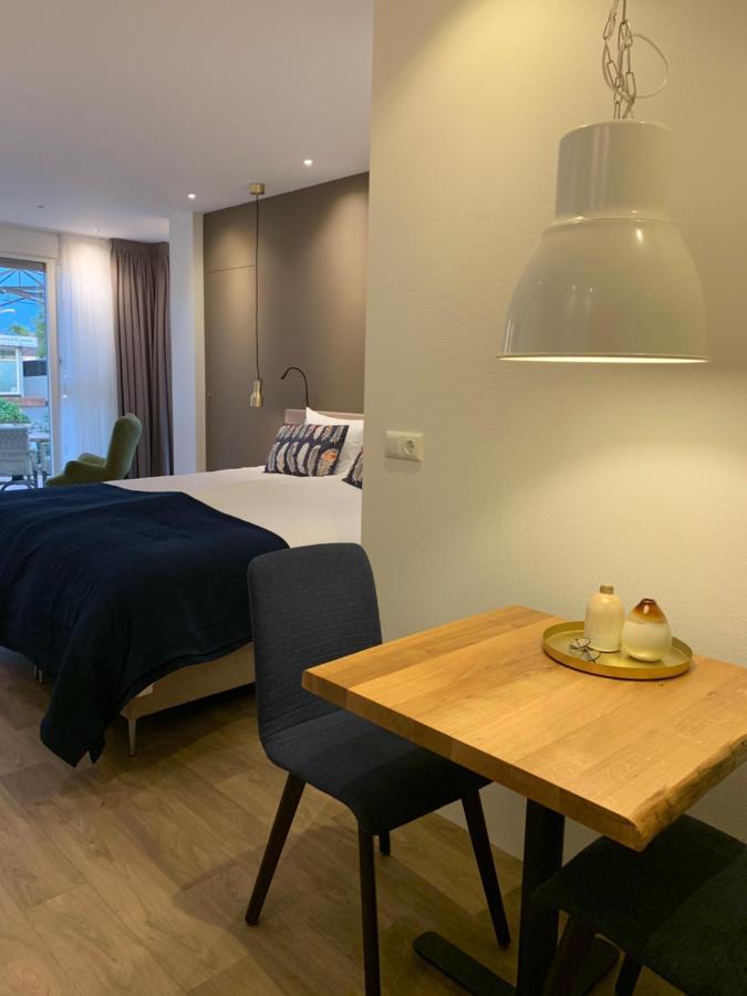 Dorpslogies Adema Bed & Breakfast แอร์เนอวัลด์ ภายนอก รูปภาพ